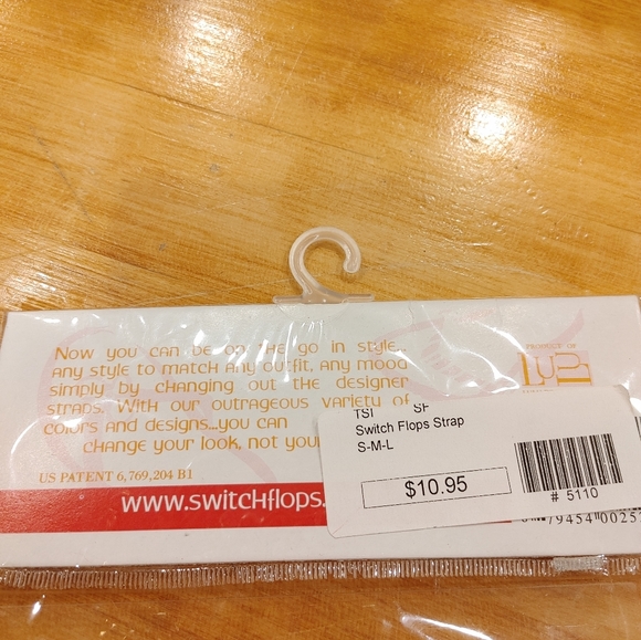 Switchflops Libby Velcro Straps Medium - Picture 3 of 4